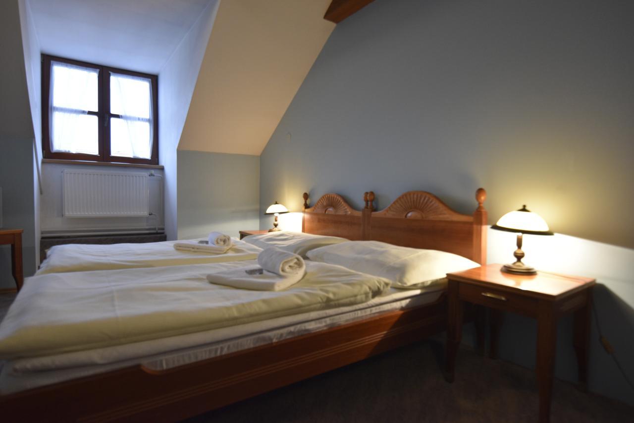 Hotel Napoleon Austerlitz Esterno foto