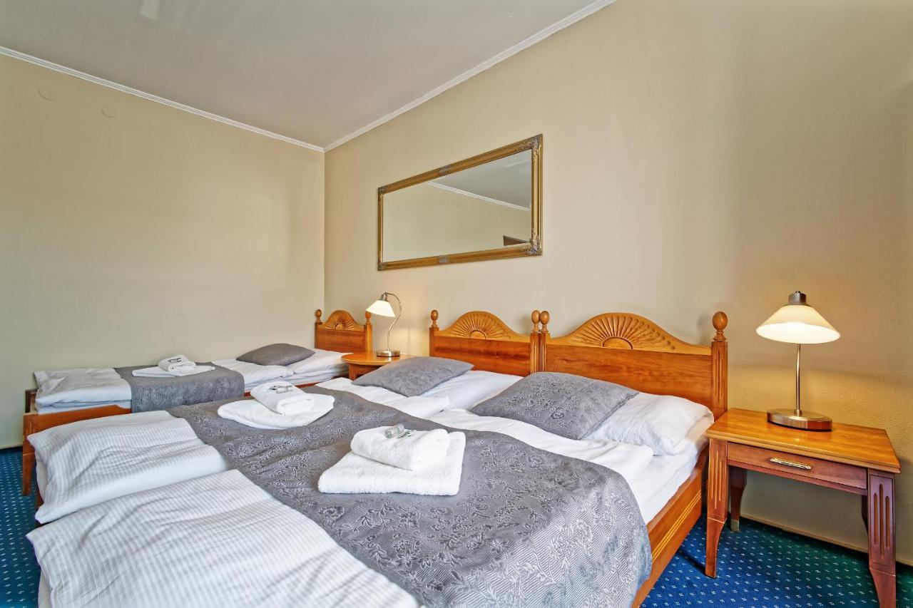 Hotel Napoleon Austerlitz Esterno foto