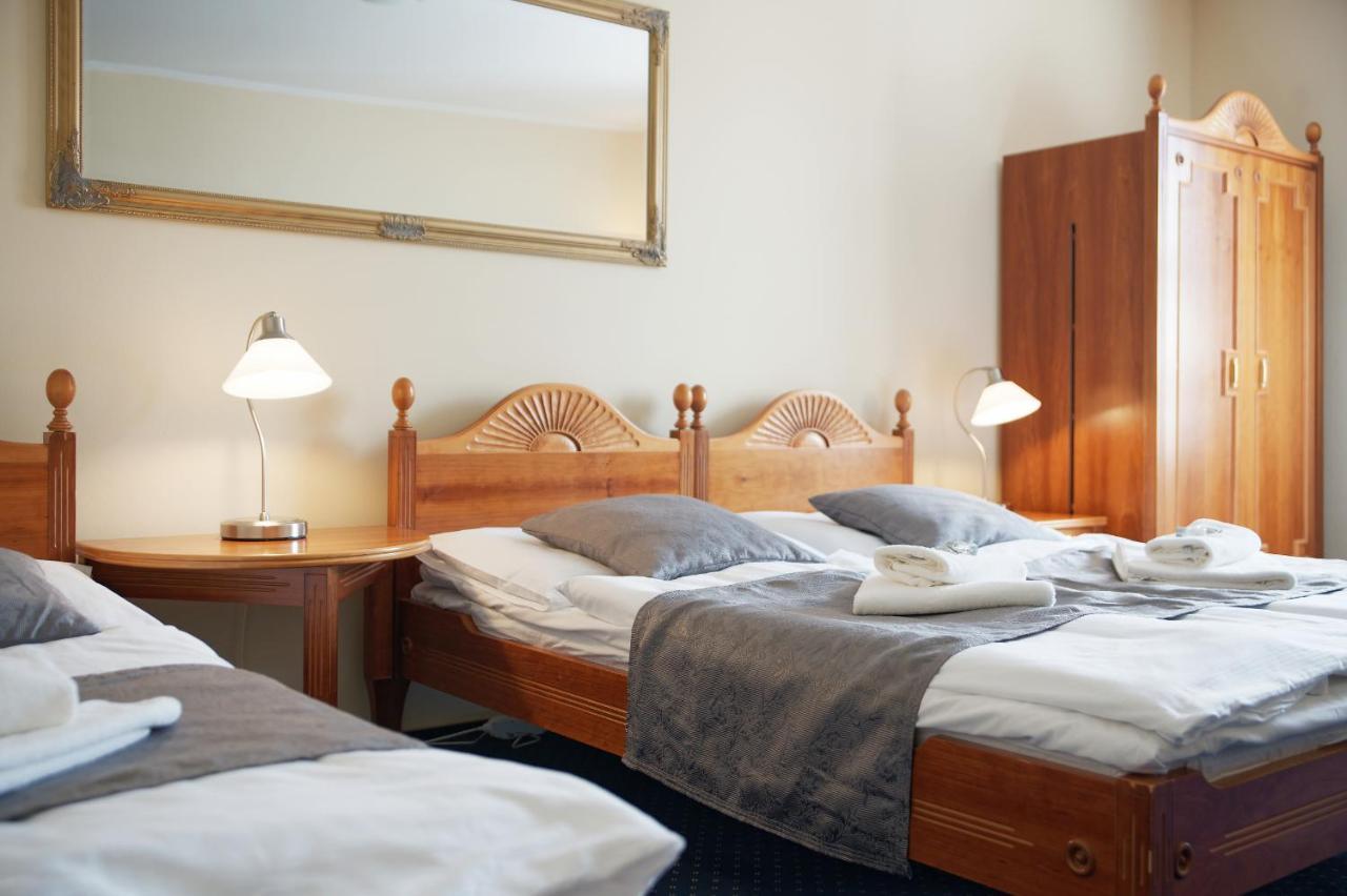 Hotel Napoleon Austerlitz Esterno foto
