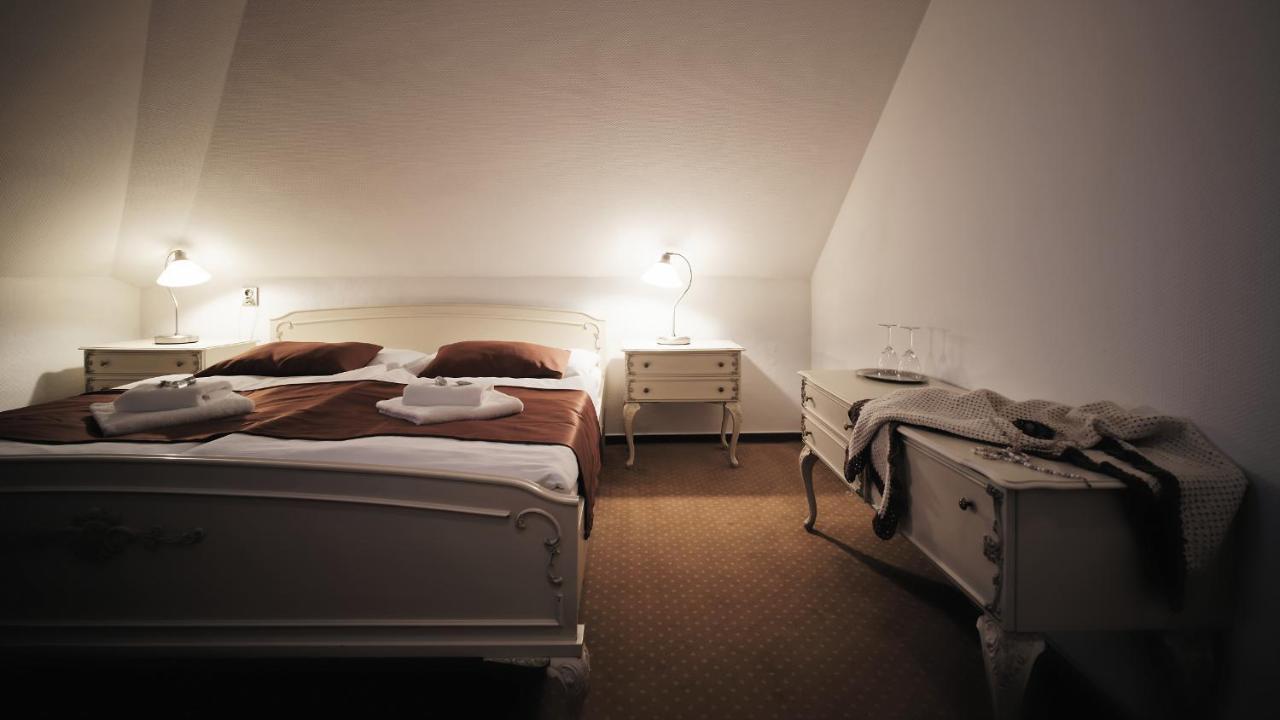 Hotel Napoleon Austerlitz Esterno foto