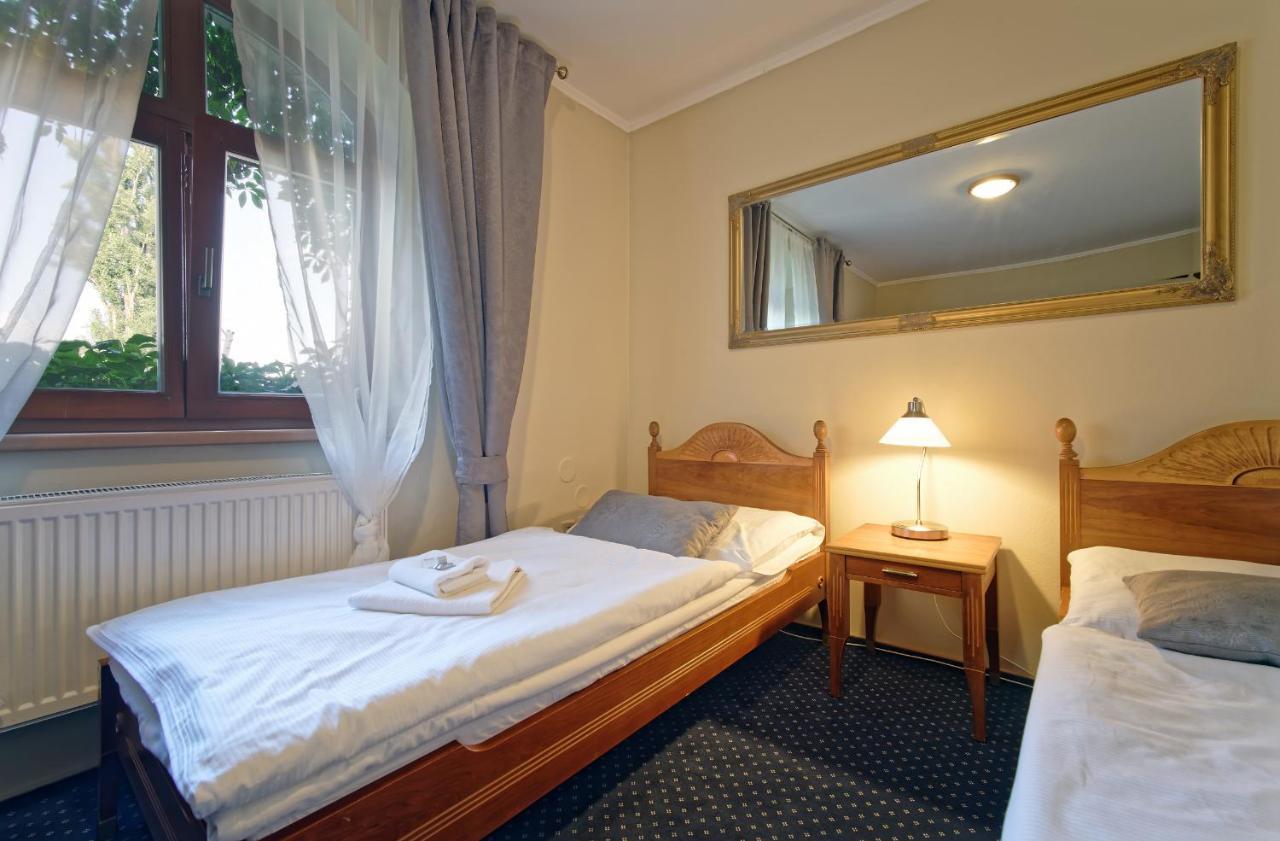 Hotel Napoleon Austerlitz Esterno foto
